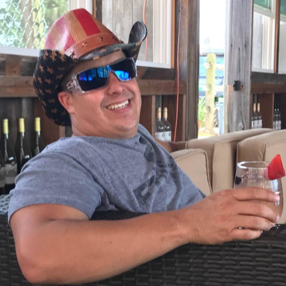 Meet your Posher, Kawika